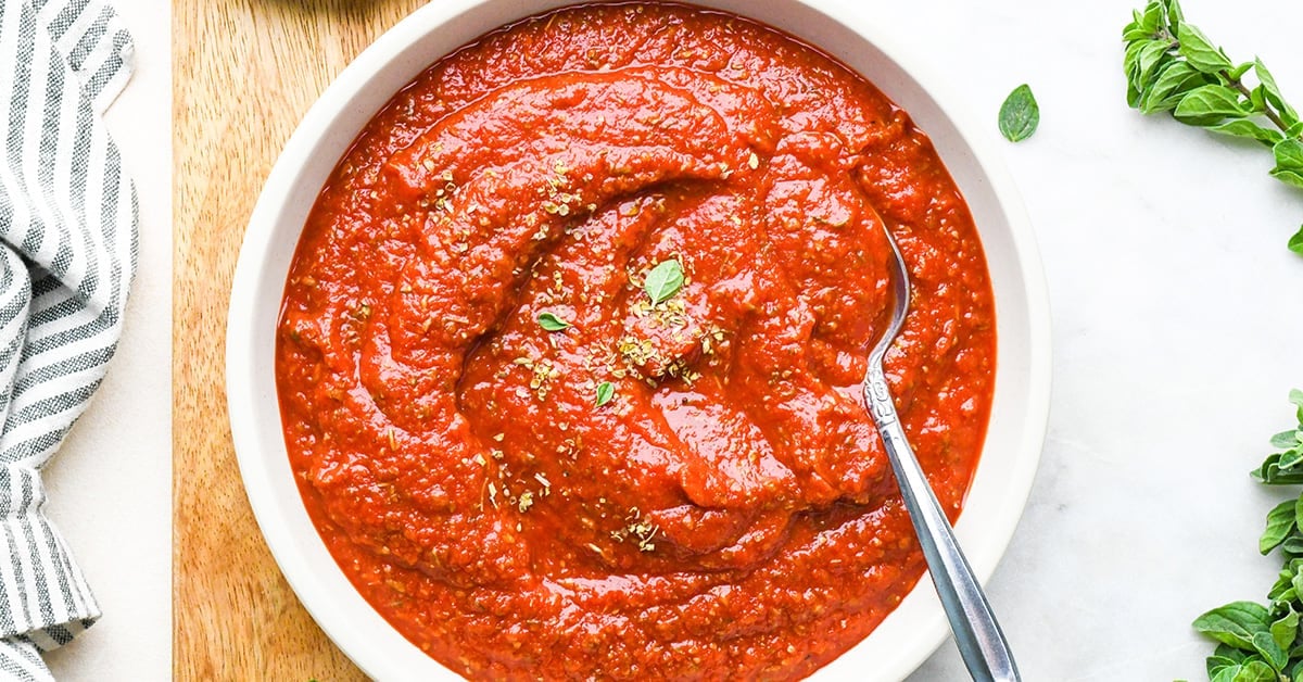 Easy Homemade Pizza Sauce: Best Flavor, Simple Ingredients